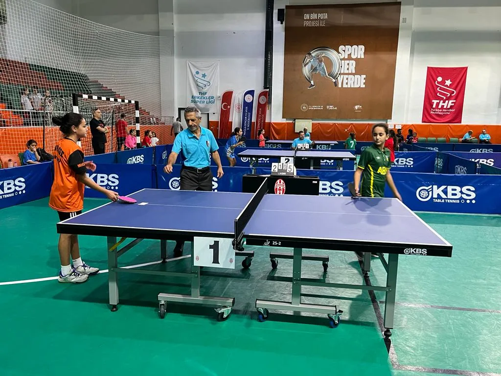 Masa Tenisi Minikler Takım ve Ferdi Grup müsabakaları